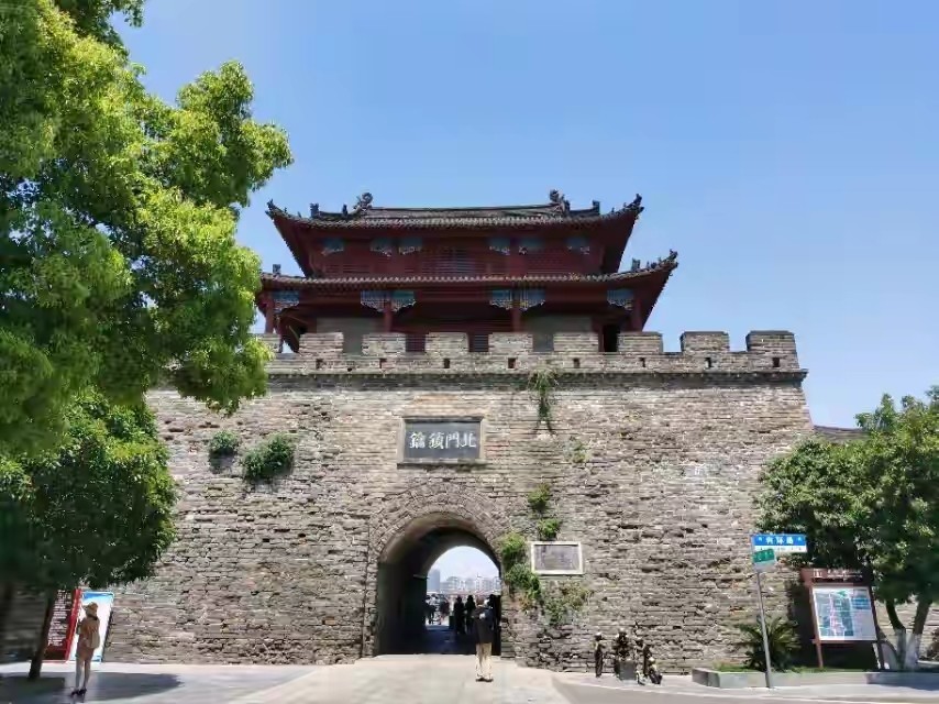襄阳城有六座城门,您知道它的雅号吗?