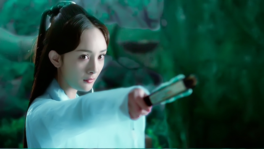 白浅是青丘狐帝的女儿,生来就是神女,本来就天资很高,只是平时太过