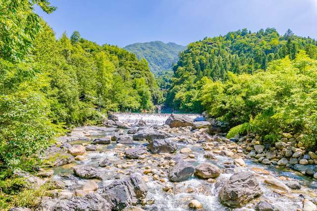 牯牛降风景区,被称为