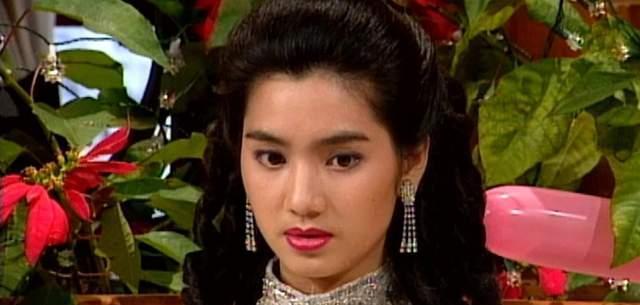 洪欣的精彩情史,未婚生子后被男星抛弃,嫁小9岁美男子危机四伏