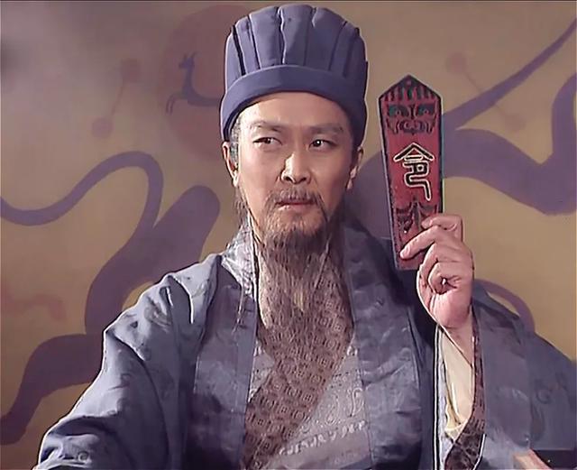 刘备在临终为什么要提拔李严,真的是为了制约诸葛亮吗?