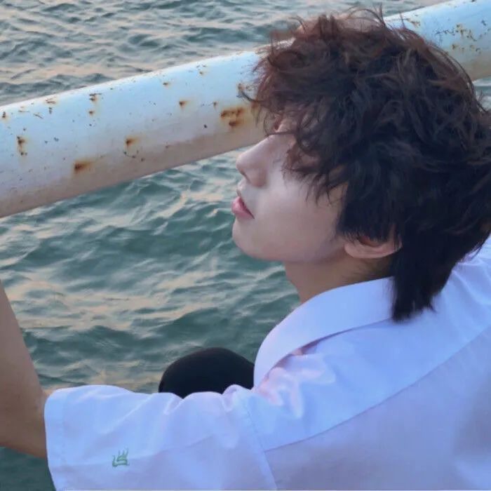 ins超有个性男生头像 共苦的人也要同甘