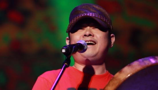 杨娜简谱_刀郎的前妻杨娜图片(2)