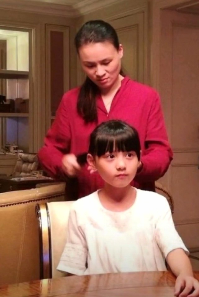 林生斌女儿很优秀,当模特效果很佳,从小就有自己的计划