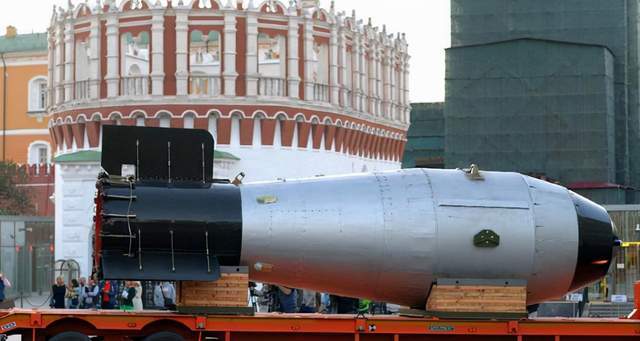 史上最恐怖的5000万当量"沙皇氢弹,在太空试爆会怎么样?