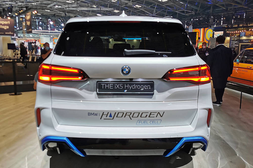 2021慕尼黑车展:宝马ix5 hydrogen首发亮相