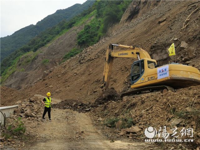 陕建十二建驰援镇坪心系灾民|镇坪县|救援队|曾家镇|曙坪镇|双河口