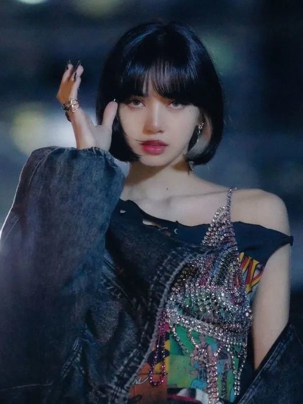 终于等到了lisa初solo!