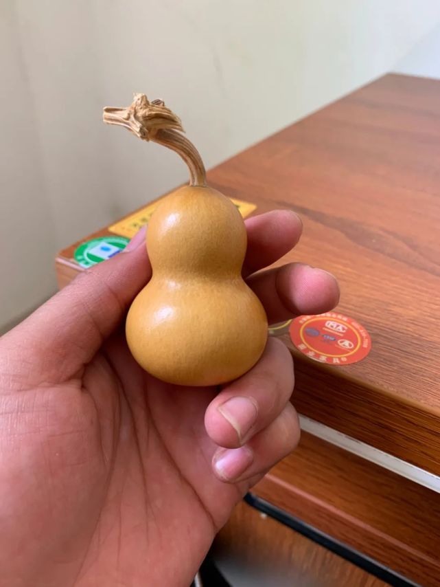 又保证葫芦龙头的好看,一加一起到大于二的效果,还不容易断