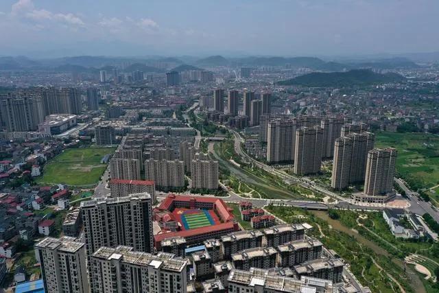 鄱阳县常住人口_曾经人口第一的鄱阳县有实力争取撤县改市吗