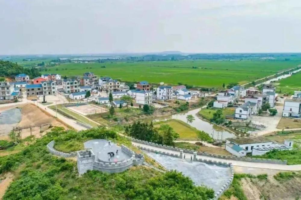 上饶12区县人口:鄱阳县118万人,横峰县19万人,6个低于