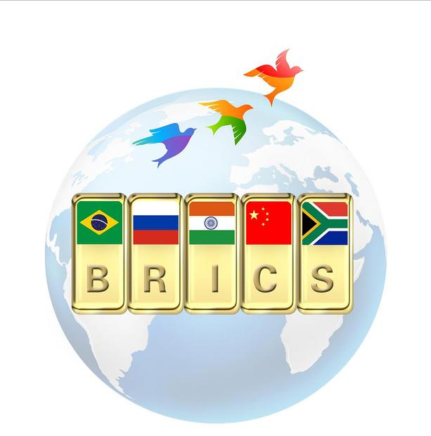 人均GDP推移_金砖五国 人均GDP公布 十年前印度垫底,我国倒数,如今呢(2)
