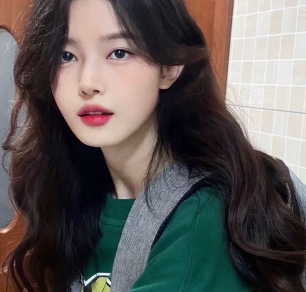 优质精选小众温柔甜美女生头像20