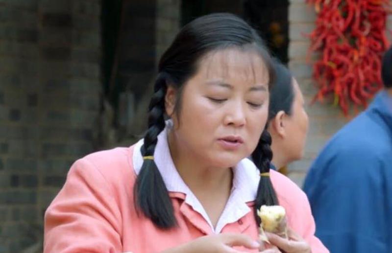 演"乡村大婶"只服这5位女星,演技接地气不说,扮相也豁