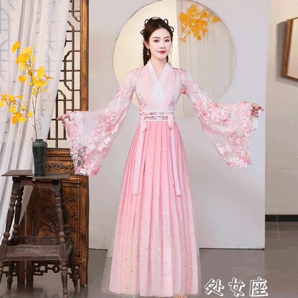 十二星座专属汉服,双子优雅,狮子大气,金牛:把我放哪了?