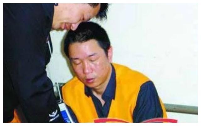 湘中黑老大刘俊勇,号称"人魔",手下近百人,被捕后村民