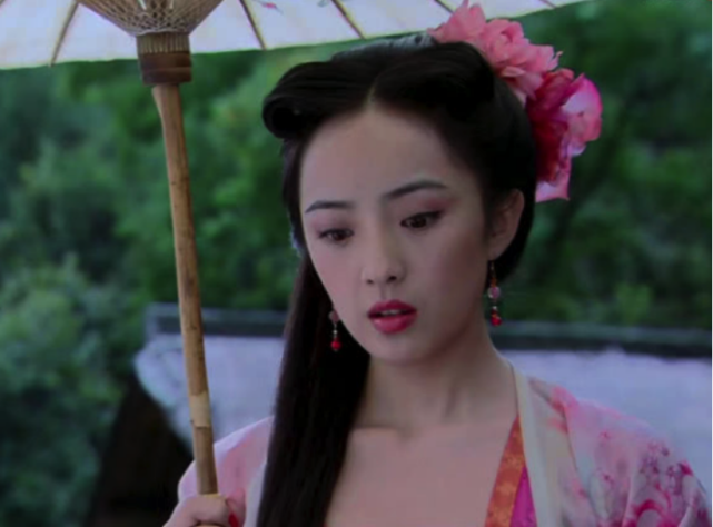 刘晓洁曾是《仙剑三》里狐狸精万玉枝的扮演者,在那部剧中她是一个用