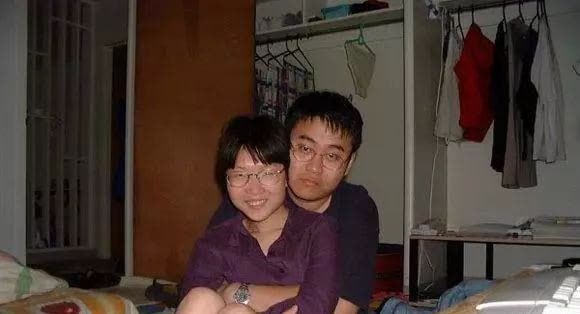 2005年,清华女博士陈丹蕾,因爱到极致弑夫,事后与遗体