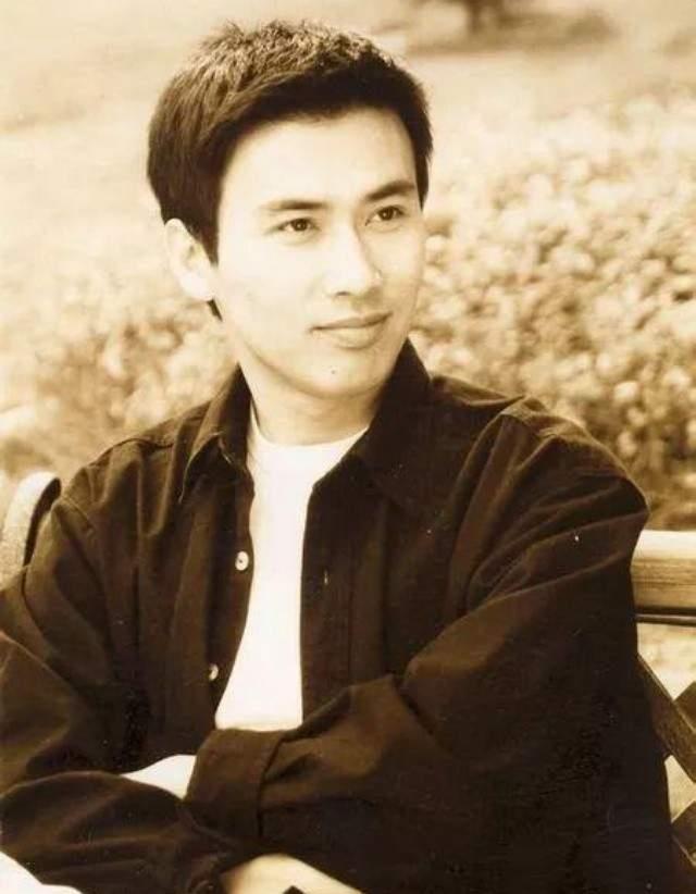 又一位星二代出道柳云龙爱女登好声音舞台与妈妈同框似姐妹