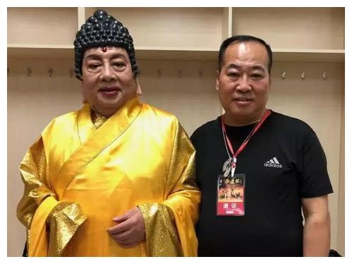 他曾是"如来佛祖"的扮演者,后去泰国买佛像,结果上面全是自己