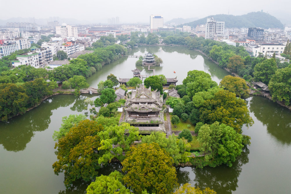 临海台州府城新玩法游东湖逛紫阳街登江南长城