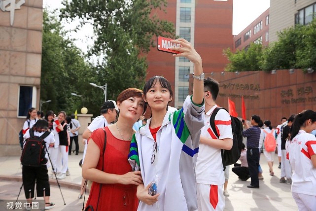  [2021年全国中学排行：前十强一览]
