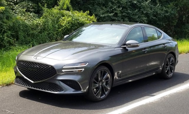 2022款捷尼赛思genesis g70 3.3t运动版:大排量的豪华新秀