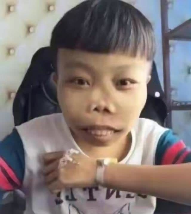 曾经的网红丑小子陈山:靠炫富而走红,言语不当遭封杀结局凄凉
