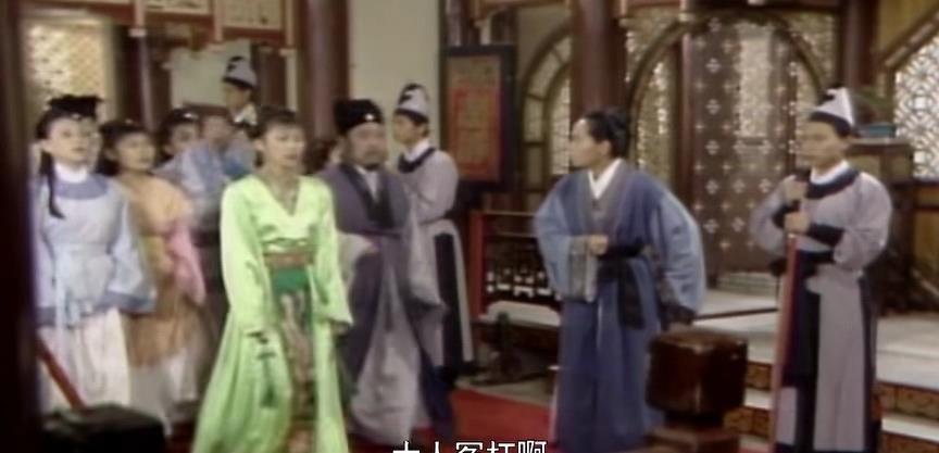许仙被梁王府"勾锁骨",是她在悉心照顾.