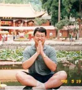 败类硕士张丕林,为钱高空纵火致112人遇难,最终下场如何?