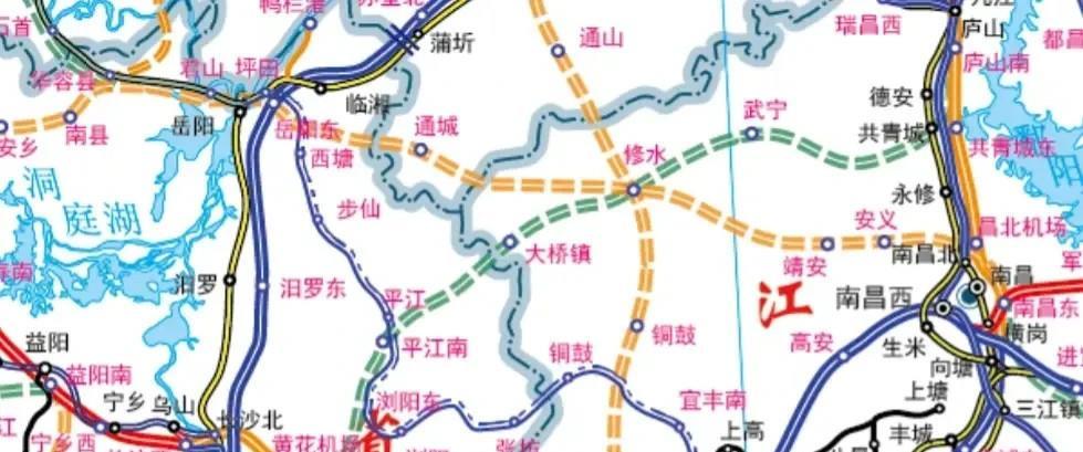 平江南站在哪里