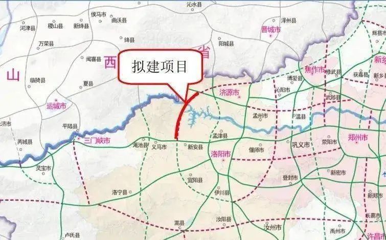 在新安县近距离感受济新高速公路(济源至新安)建设现场,比"秋老虎"