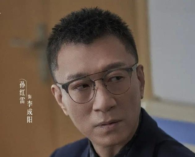 《扫黑风暴》大江离世让女观众难过,但他不死李成阳也