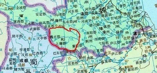 为什么诸葛亮北伐时老走陇西却不进攻东面的上庸和房陵郡
