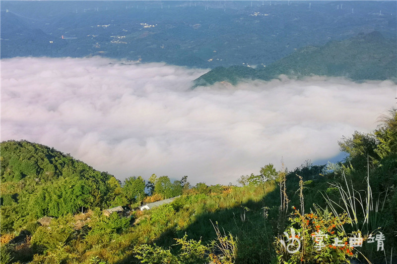 师宗南丹山:雄伟险峻 云海秀美