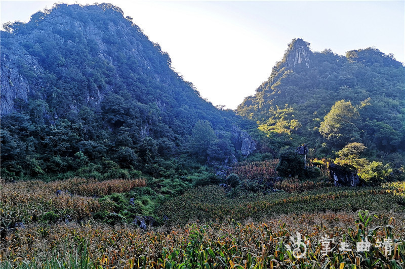 师宗南丹山:雄伟险峻 云海秀美