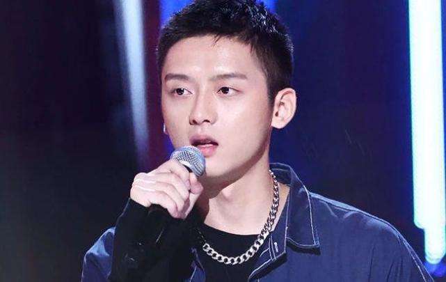 最怕帅哥唱情歌,《中国好声音》导师对决,才旺罗布赢了王泓昊