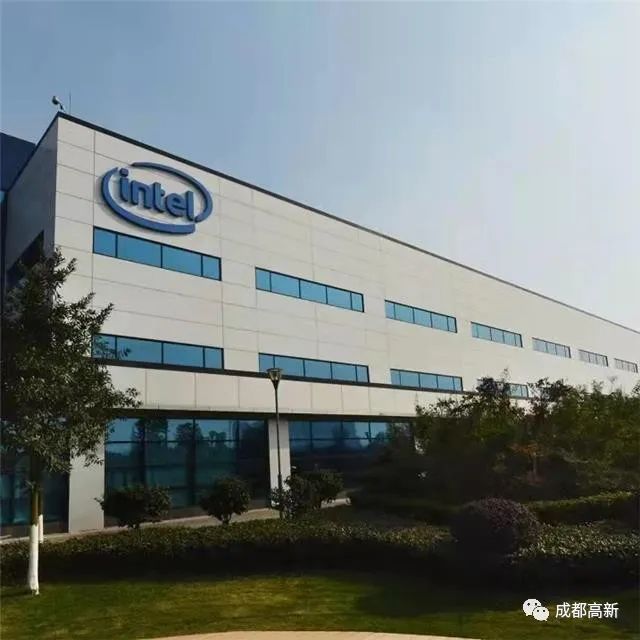 成都高新综保区在综保区发展绩效评估中再获佳绩,是对我们过去努力的