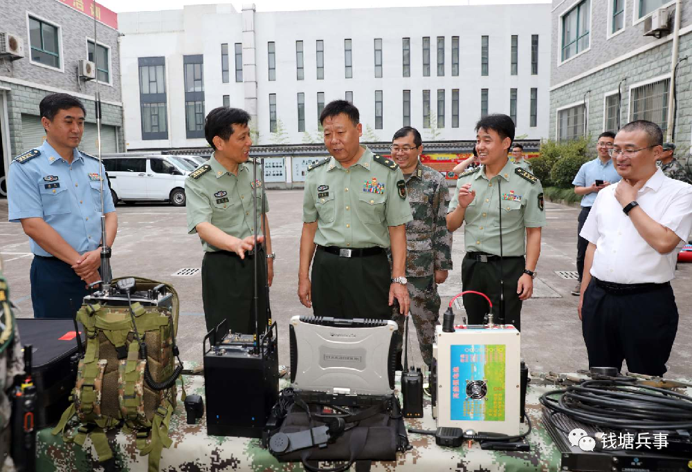 民兵连指导富阳区富春街道武装部建设(第1567期)作者 何嘉红编辑