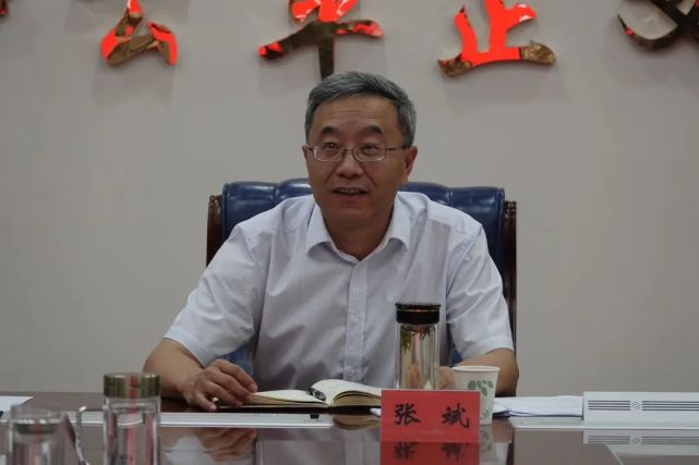昌吉州检察院召开未成年人检察业务难点突破会