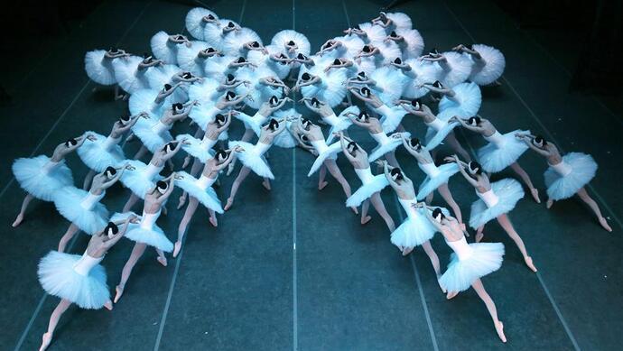 美!上海芭蕾舞团直播《城色2021》,足尖诠释上海的本色