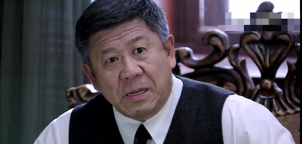 悬崖里的刘妈到底是不是特务她不是但是她很了不起