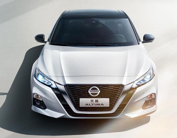 日产反攻,两田败北?天籁力压雅阁,凯美瑞成销冠
