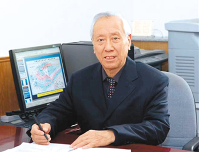 康玉柱,石油地质专家,2005年当选中国工程院院士.出生于辽宁省北宁市.