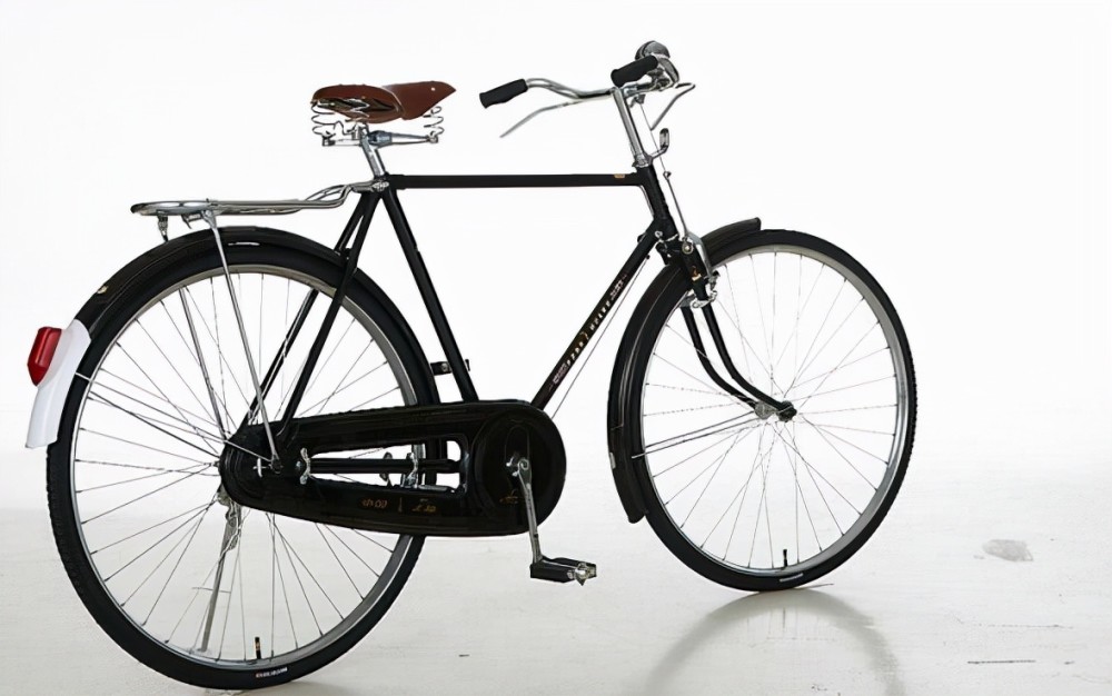 上世纪80年代,一辆凤凰牌自行车卖170块钱,相当于现在