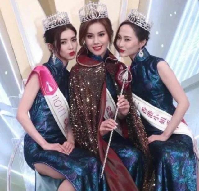 2021香港小姐三甲出炉礼仪老师竟是初代最丑港姐