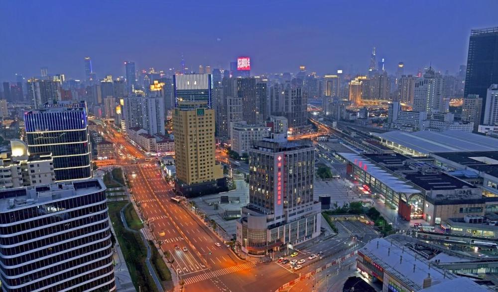 2021年宜昌对比襄阳gdp_厉害了我的城 襄阳入选 2017年中国百强城市排行榜(3)