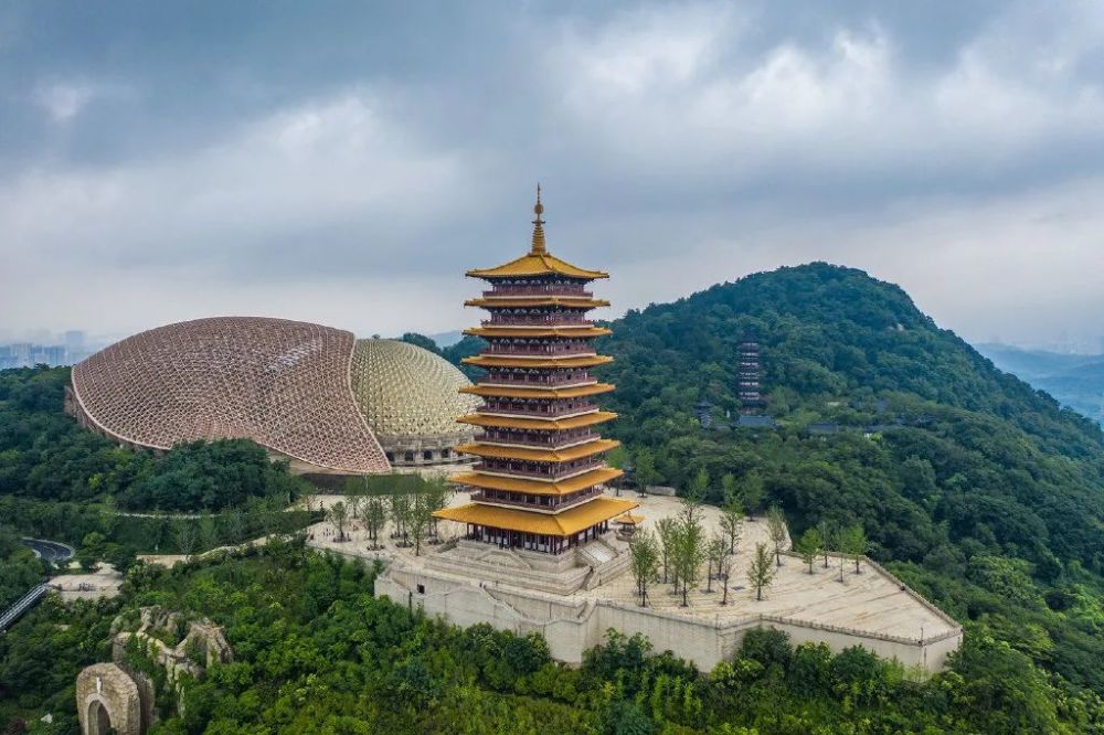 南京旅游牛首山森林公园