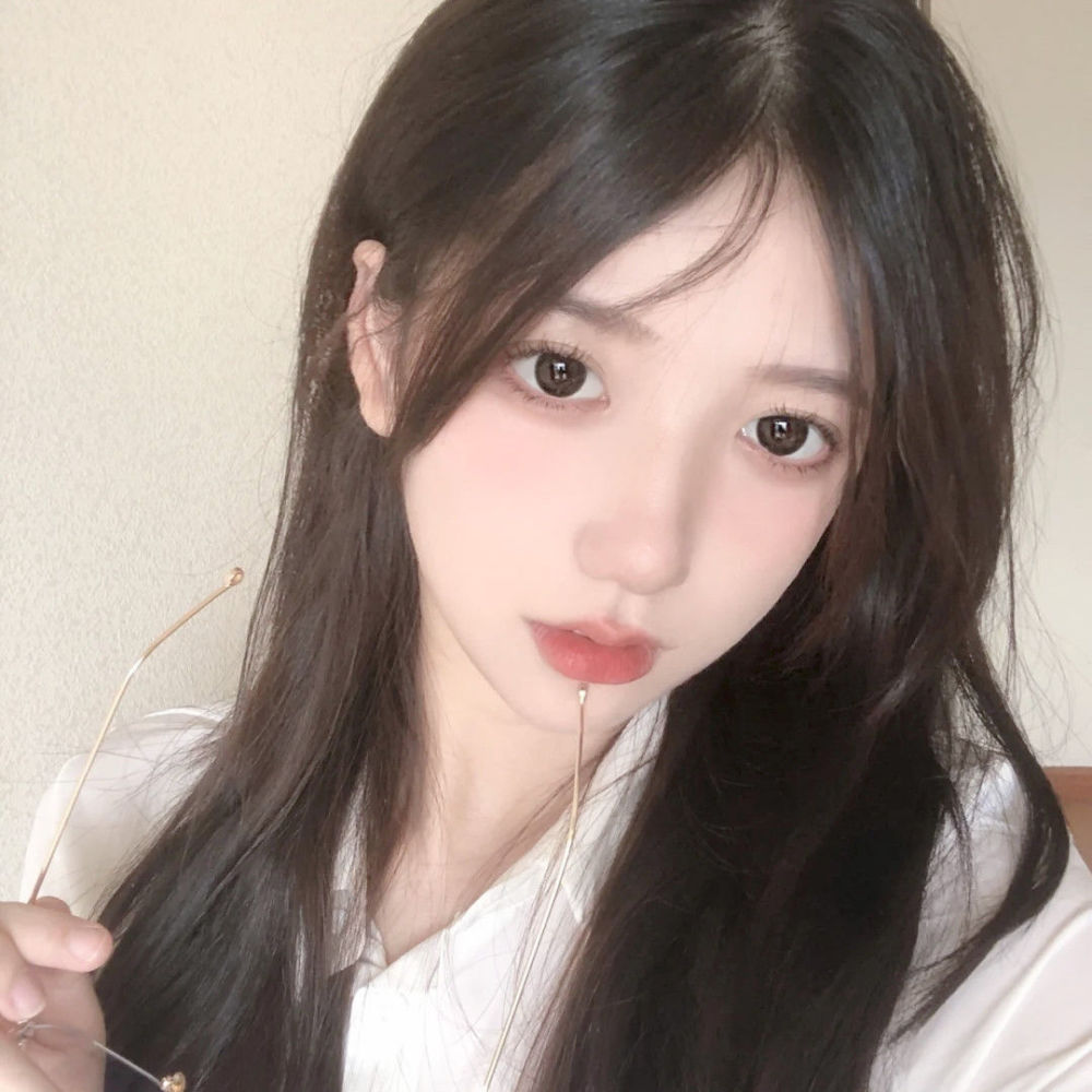 精选优质温柔小众好看的女生头像46