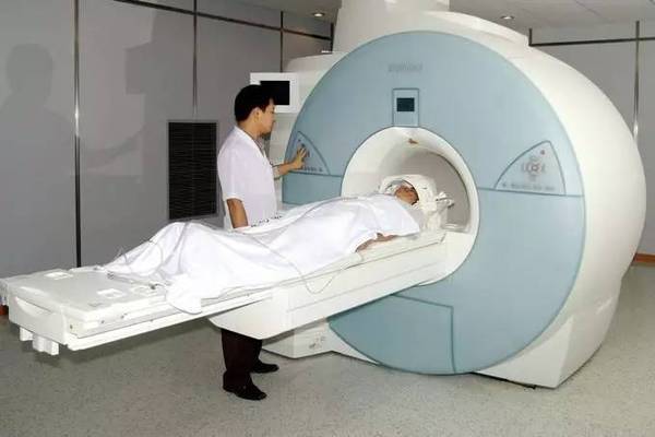核磁共振有"辐射"危害吗?为什么医生总是建议患者做ct检查?